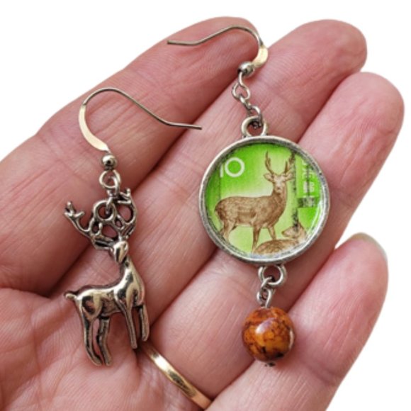 Green jasper deer  earrings - Picture 1 of 7